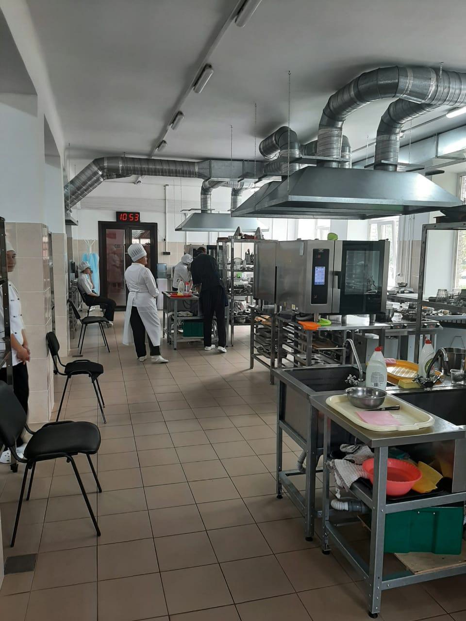 koPUj27xBvE