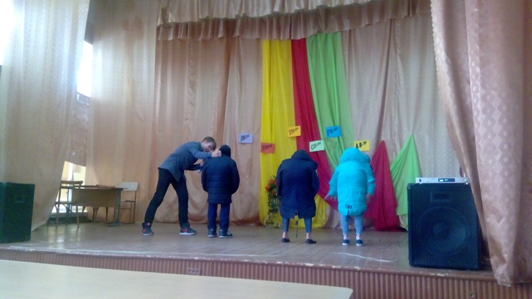 Сценка группы ПК-11